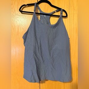 Old Navy Gray Powerlite Tank Top